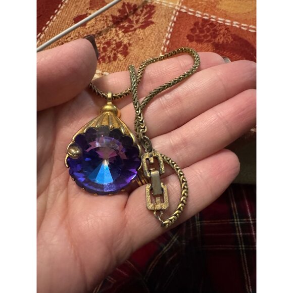 Vintage Givenchy Gold-Tone Necklace With Blue & Purple Crystal Pendant - Picture 8 of 8